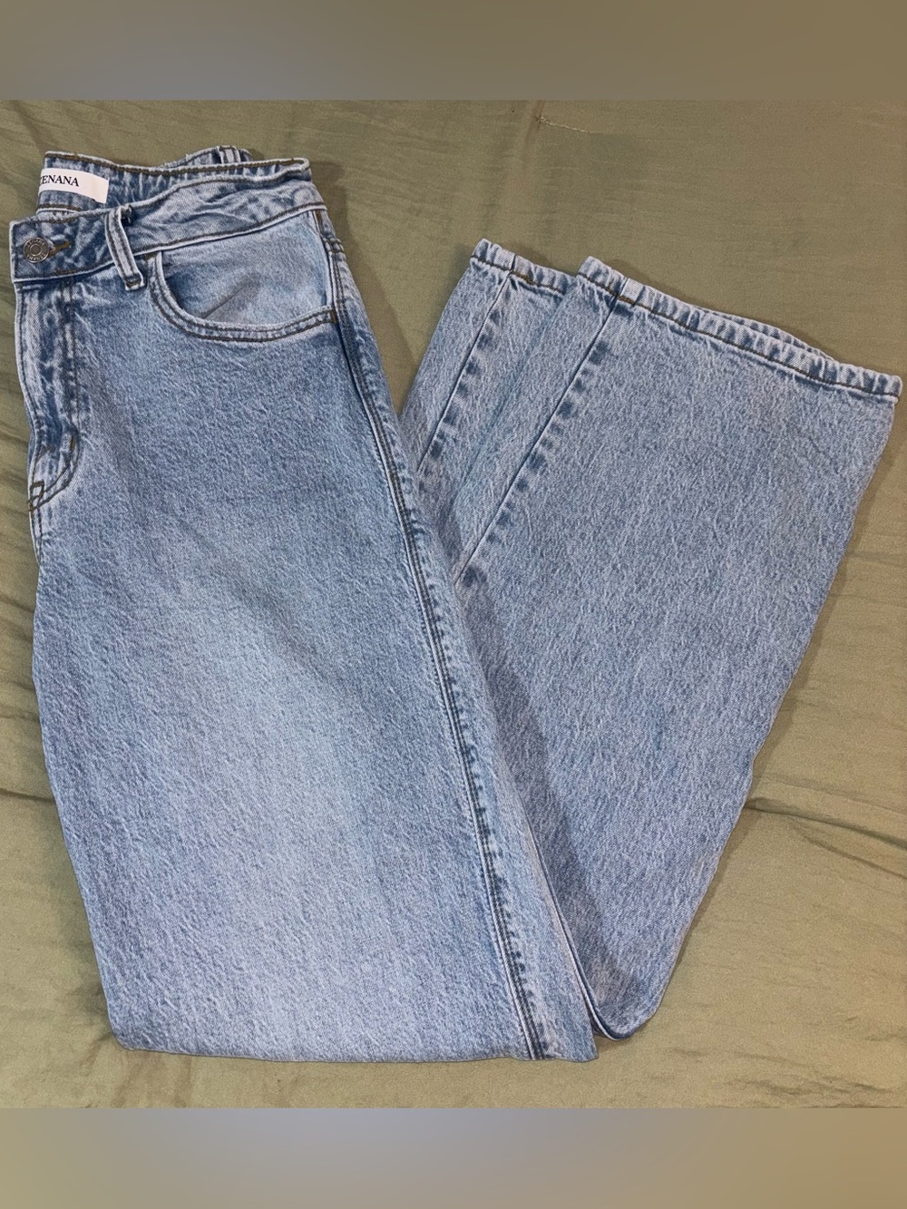 Light Wash Women’s Jeans - Zenana